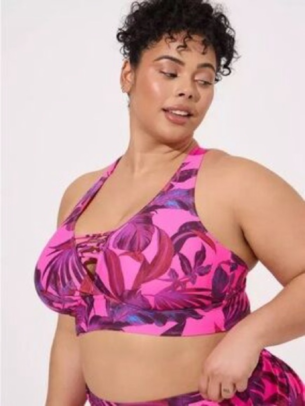 Torrid Size 2 Bathing Suit Top Pink Floral